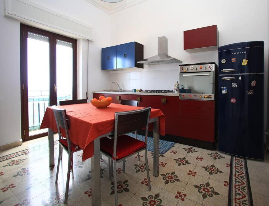 Appartamento Vista Mare ตราปานี ภายนอก รูปภาพ