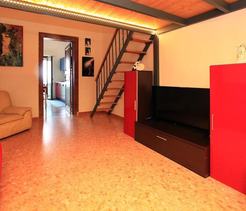Appartamento Vista Mare ตราปานี ภายนอก รูปภาพ