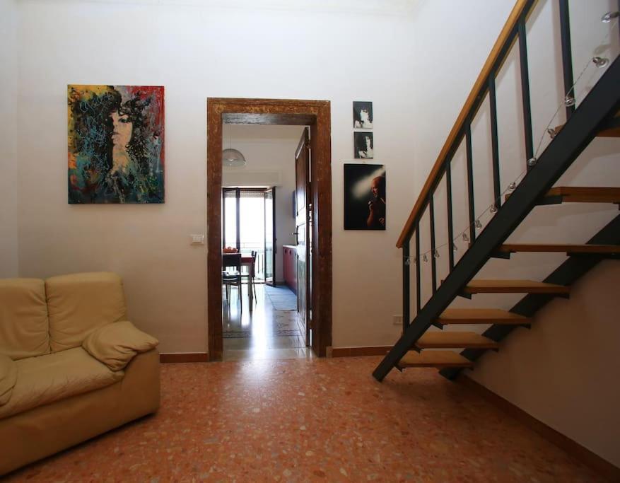 Appartamento Vista Mare ตราปานี ภายนอก รูปภาพ